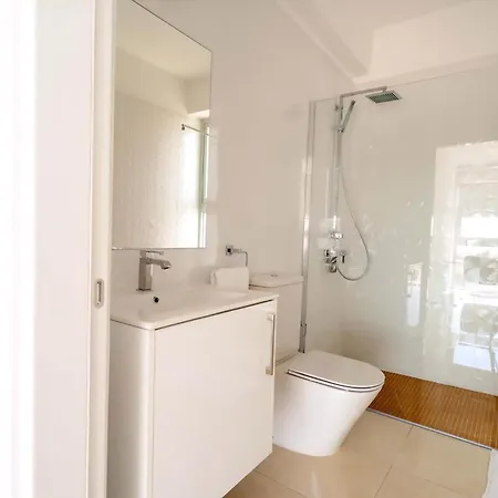 Coral Elite Mit Pool Und Whirlpool Hébergement de vacances