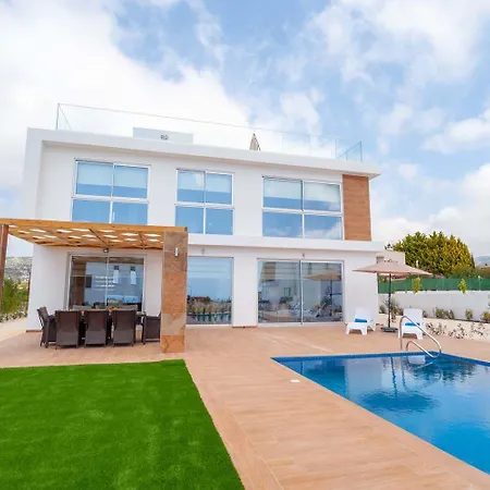 Coral Elite Mit Pool Und Whirlpool Holiday home