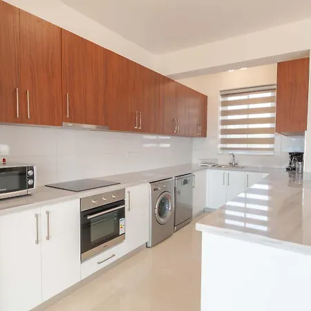 Holiday home Coral Elite Mit Pool Und Whirlpool *
