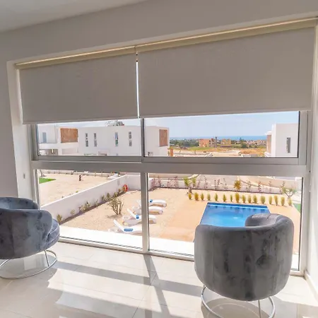 Coral Elite Mit Pool Und Whirlpool Holiday home